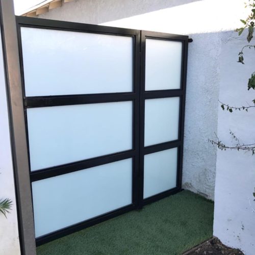 glass-railing-door glass-railing-door